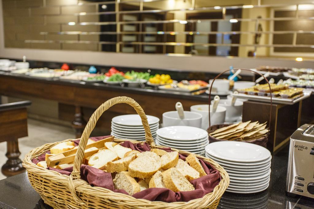 Antroyal Hotel Antalya Luaran gambar