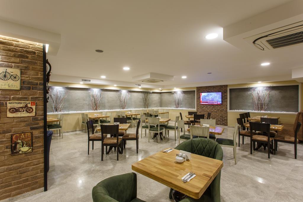 Antroyal Hotel Antalya Luaran gambar