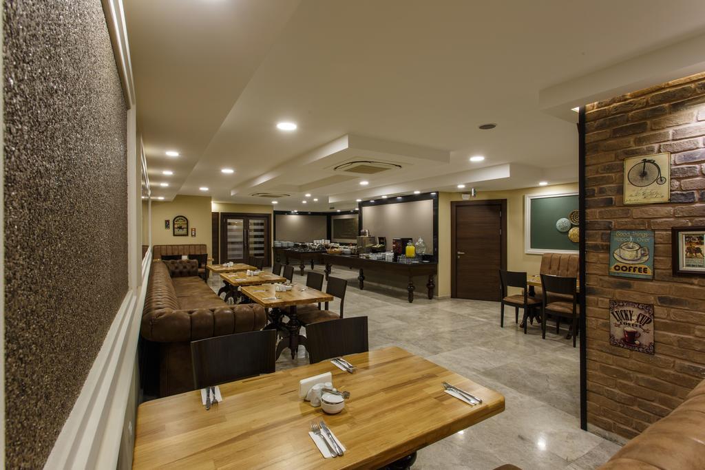 Antroyal Hotel Antalya Luaran gambar