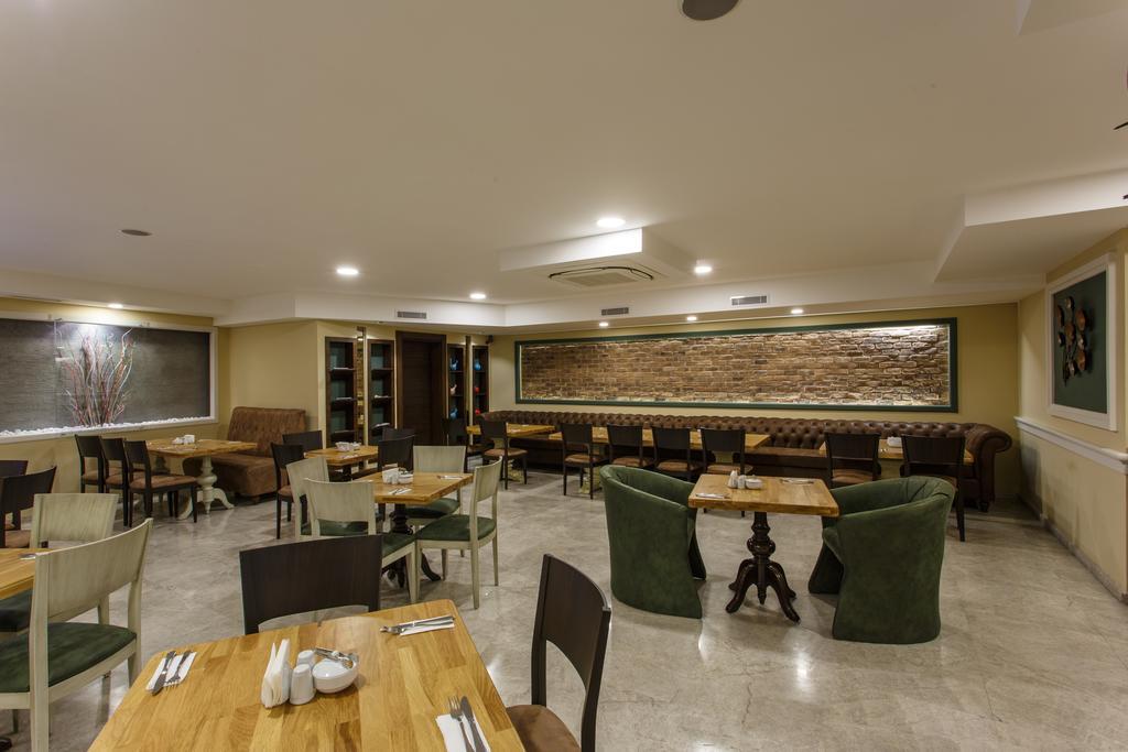 Antroyal Hotel Antalya Luaran gambar