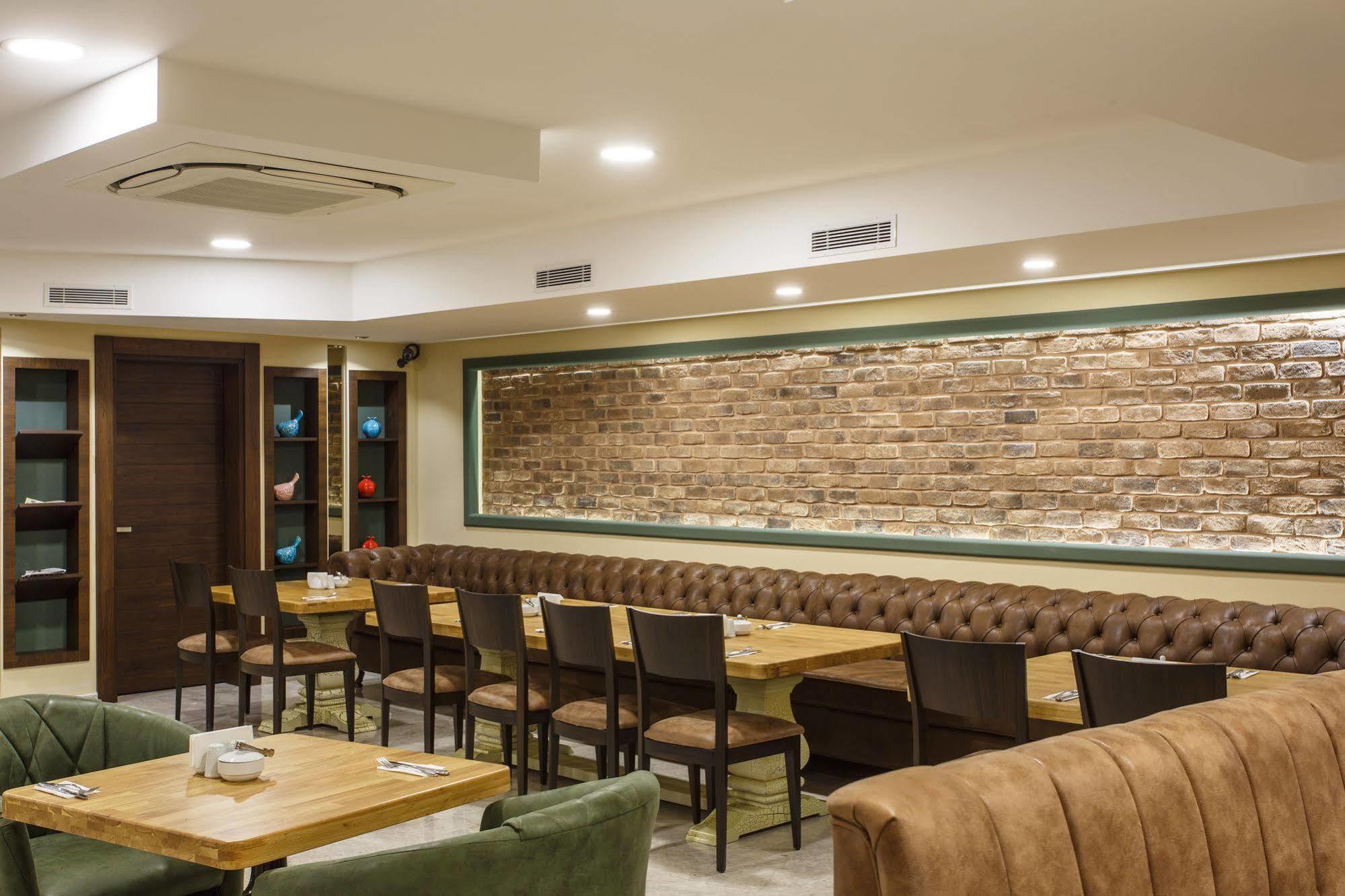 Antroyal Hotel Antalya Luaran gambar