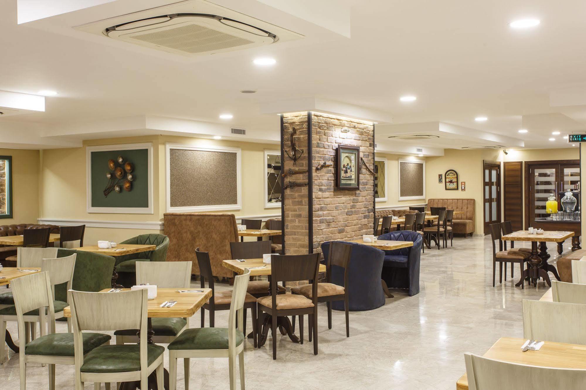 Antroyal Hotel Antalya Luaran gambar