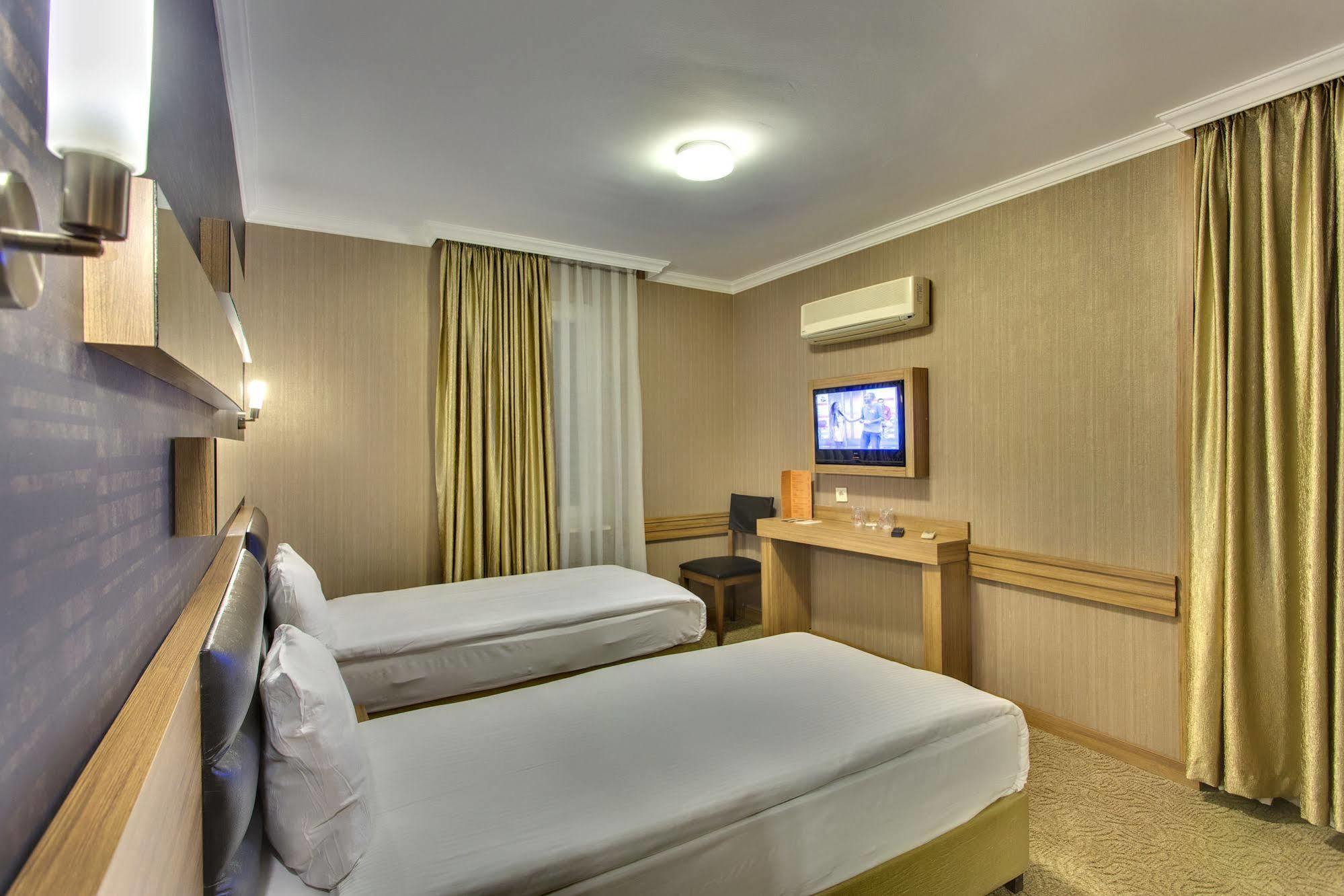 Antroyal Hotel Antalya Luaran gambar