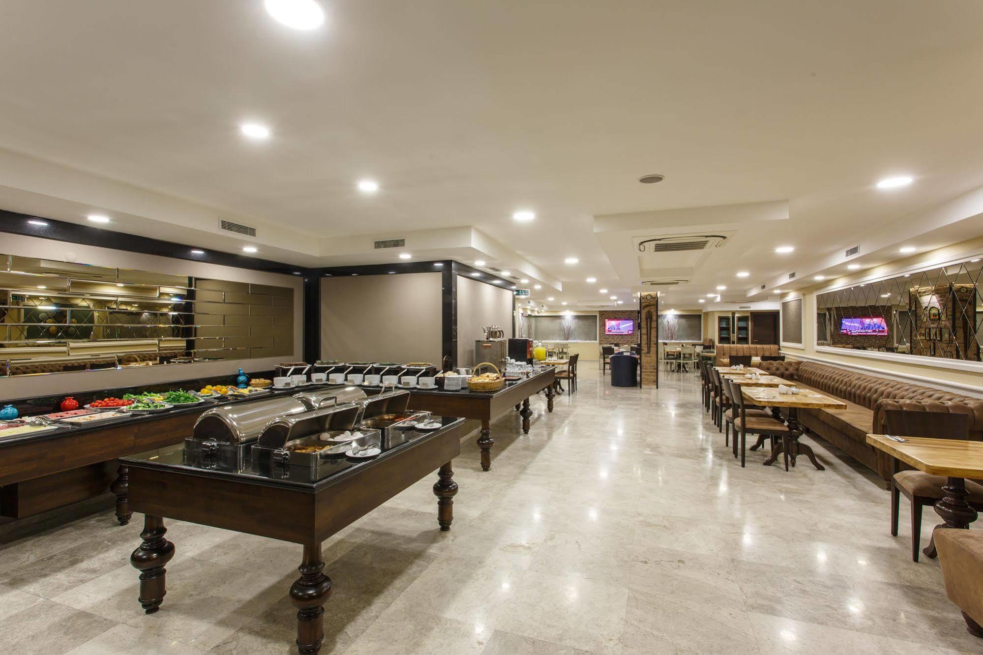 Antroyal Hotel Antalya Luaran gambar