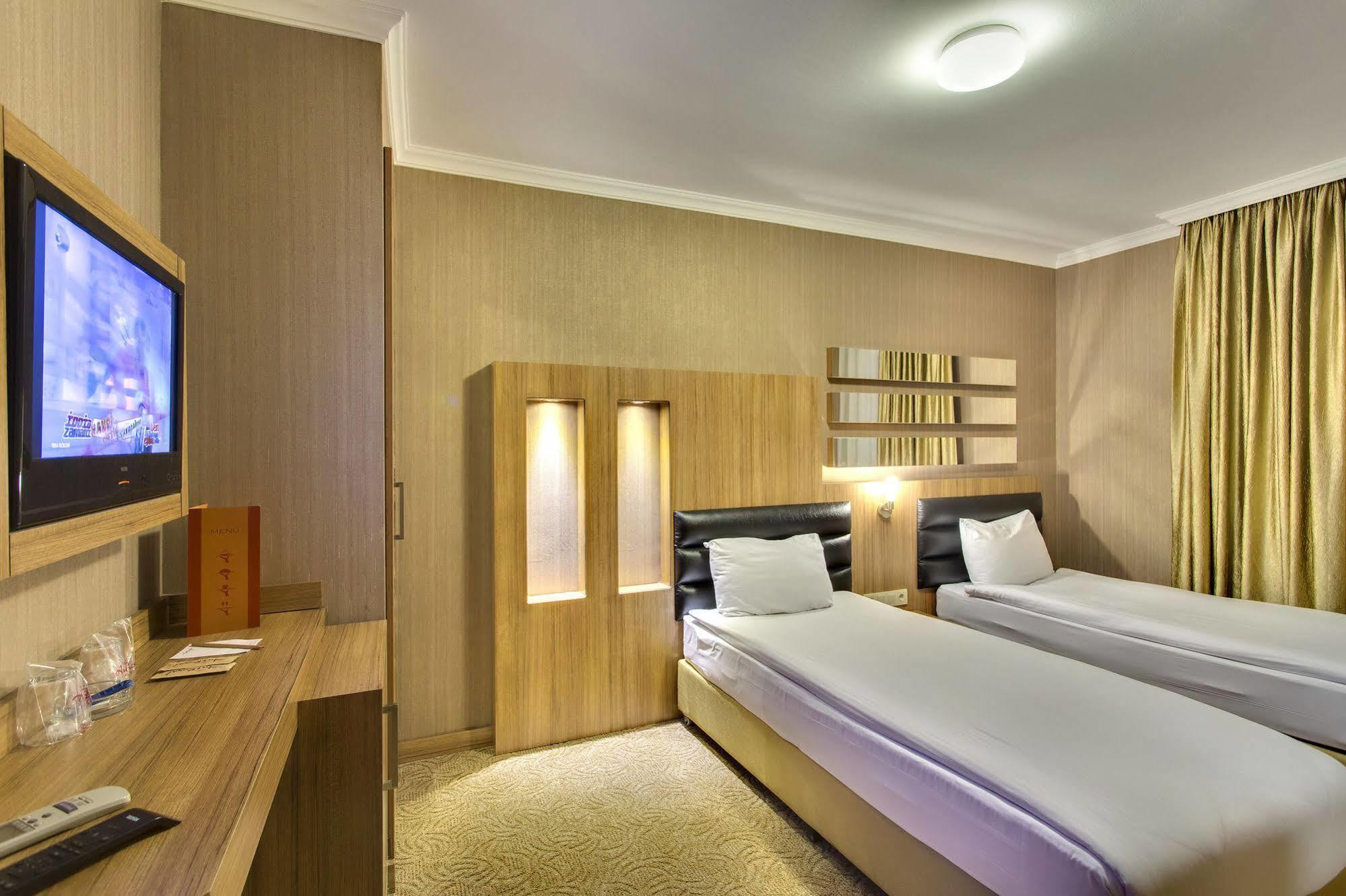 Antroyal Hotel Antalya Luaran gambar